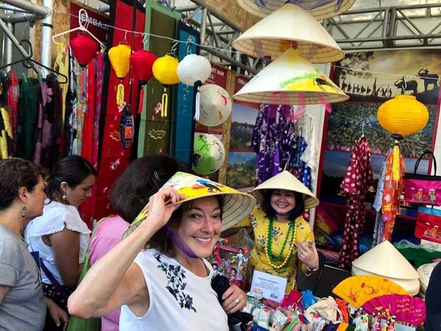Ấn tượng Việt Nam tại Hội chợ quốc tế các nền 88Clbvip1 casino, bắn cá, xổ số, thể thao bạn bè - Ảnh 1.