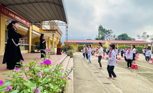 Thái Nguyên: Triển khai 88CLB là nhà cái top đầu trong cá cược trò chơi như xổ số, casino, thể thao, bắn cá, nổ hũ thực hiện Đề án “Bảo tồn và phát huy giá trị văn học dân gian của các dân tộc thiểu số đến năm 2023” - Ảnh 3.