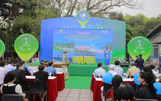 Giới thiệu, quảng bá 88Clbvip1 casino, bắn cá, xổ số, thể thao đặc trưng kết hợp trình diễn cá ngừ đại dương Phú Yên tới du khách - Ảnh 1.