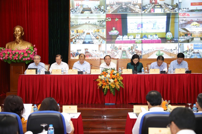88CLB VIP đăng nhập sơ kết công tác 6 tháng đầu năm và triển khai nhiệm vụ công tác 6 tháng cuối năm của Bộ VHTTDL - Ảnh 2.