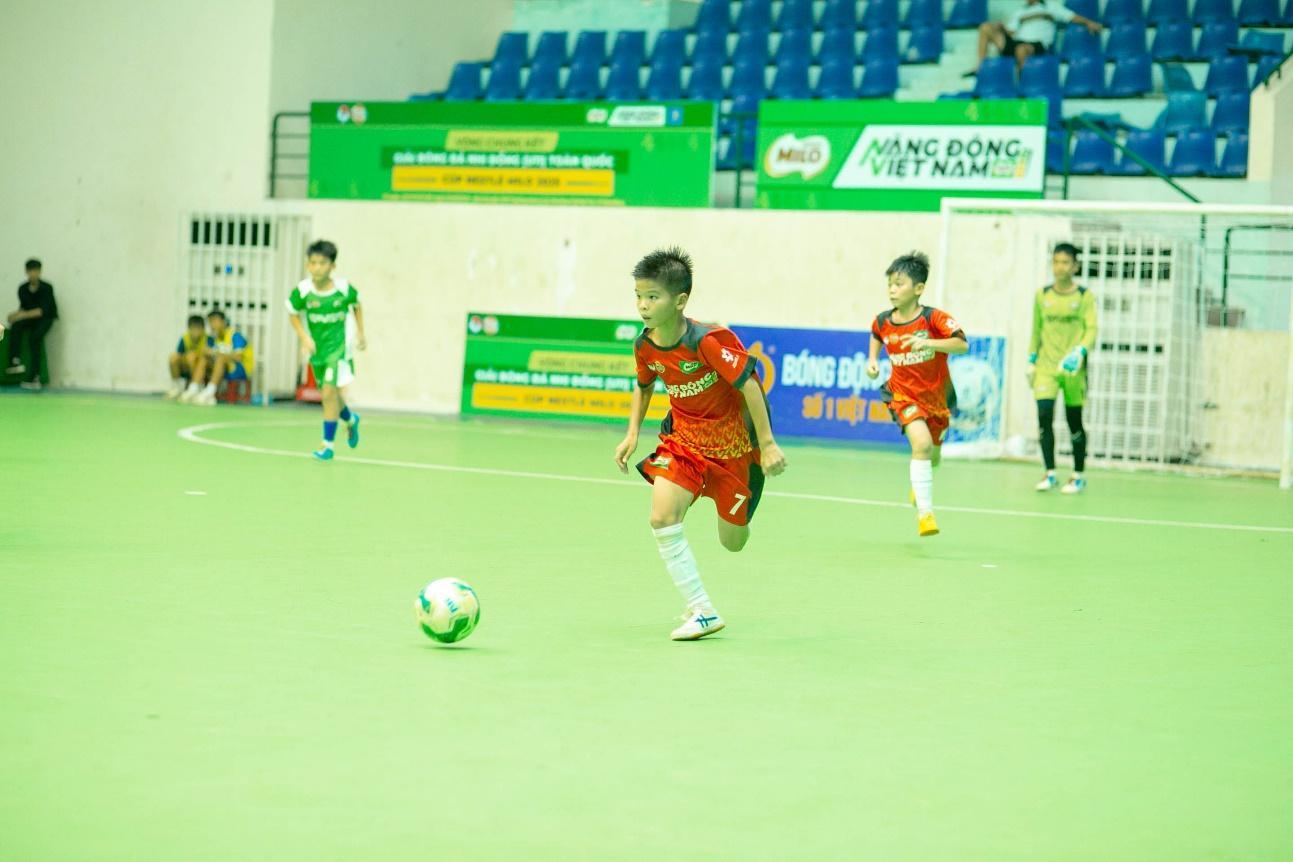 U11 Hưng Yên lần đầu vô địch Giải Bóng đá Nhi đồng Toàn quốc - Cúp Nestlé MILO 2025 - Ảnh 2.