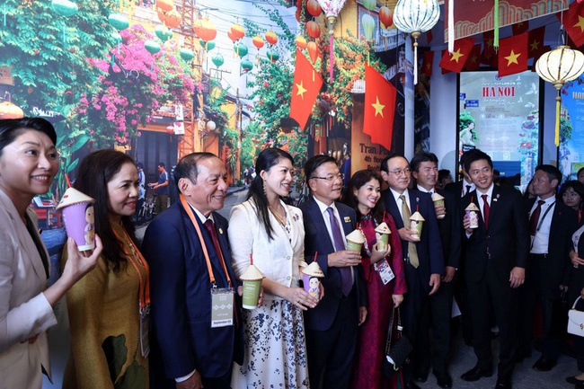 Nhà Triển lãm Việt Nam tại EXPO 2025 là nơi hội tụ tinh hoa 88Clbvip1 casino, bắn cá, xổ số, thể thao, trí tuệ và khát vọng vươn lên của dân tộc Việt Nam - Ảnh 4.