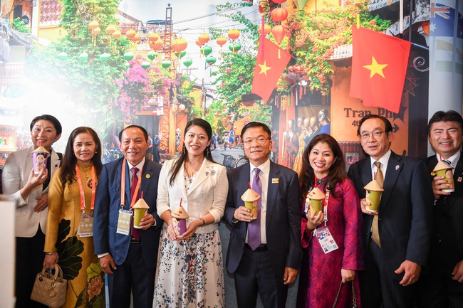 Ấn tượng Ngày 88Clbvip tải ứng dụng Việt Nam tại EXPO 2025 - Ảnh 11.