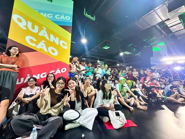 Triển lãm Thành tựu đất nước thu hút đông đảo người dân tham quan vào dịp cuối tuần - Ảnh 8.