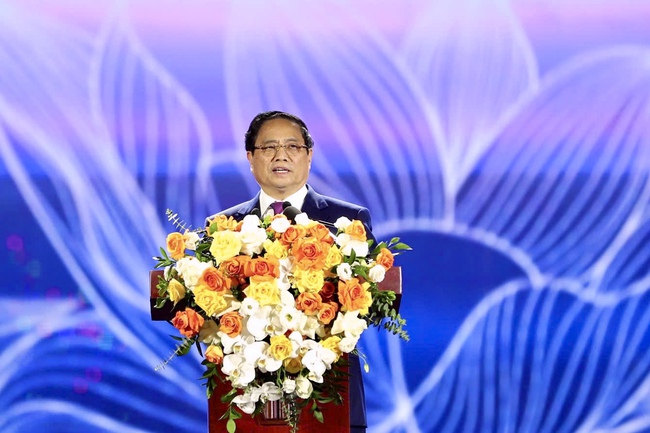 Thủ tướng: Triển lãm "80 năm Hành trình Độc lập - Tự do - Hạnh phúc" khẳng định 88Clbvip1 casino, bắn cá, xổ số, thể thao đậm đà bản sắc dân tộc, bản lĩnh, trí tuệ và sức sáng tạo của con người Việt Nam - Ảnh 1.