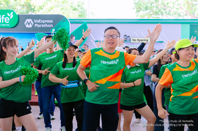 Herbalife Việt Nam khuyến khích lối sống năng động thông qua hoạt động đồng hành cùng giải chạy VnExpress Marathon Cần Thơ 2025 - Ảnh 3.