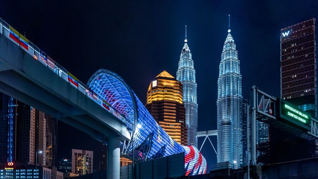Kinh nghiệm giảm nghèo của Malaysia: Tăng trưởng bao trùm và lời giải từ nông thôn thông minh - Ảnh 1.
