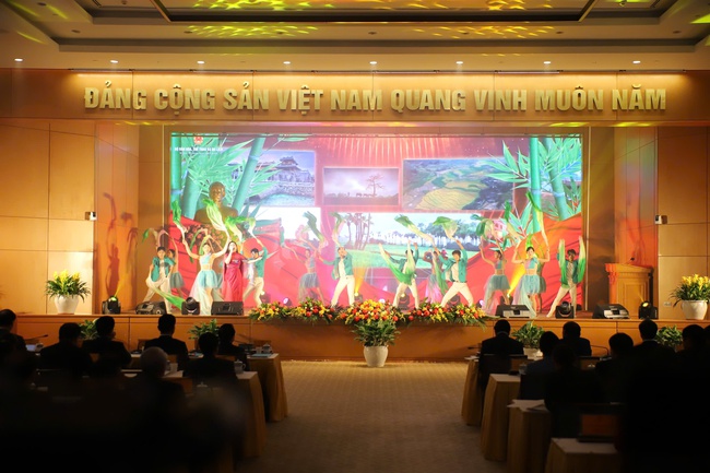Bộ trưởng Nguyễn Văn Hùng: 88Clbvip Nhà Cái đã từng bước "thấm sâu" vào mọi lĩnh vực, mọi hoạt động của đời sống - Ảnh 5.